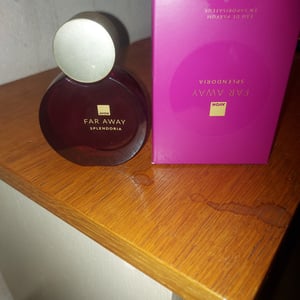 Avon Woda perfumowana Far Away Splendoria 50 ml Zdjęcie produktu od klienta nr 1