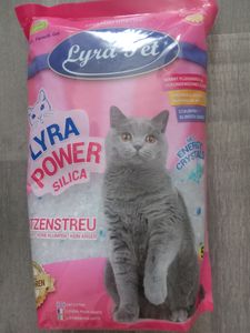 12 sacs de 5 litres de litière agglomérante Lyra Pet® Lyra Power Silica pour chats Photo du client 3