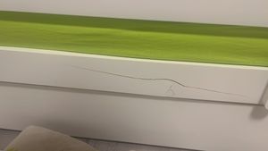 Schlecht verarbeitet und sehr labil 