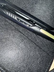 BaByliss Steam Mist Styler, Žehlička na vlasy, Para, Tlačidlá, Všetky typy vlasy, Suché vlasy, 150 °C Fotografia od zákazníka č. 2