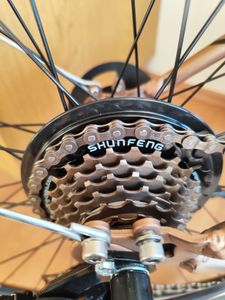 26 Zoll Damencityrad 21-Gang Shimano Kettenschaltung, Gepäckträger, Licht und Korb NEU 2608-SCHWARZ AB 155 CM KÖRPERGRÖSSE !!!!!!!!!!!!!!!!!!! Kunden-Foto 6