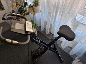 Neu Tretmann Hometrainer fahrrad Klappbar Set-extra bequem & leise- [RelaxFoam] bis 150KG Belastbar Ergometer Kunden-Foto 4