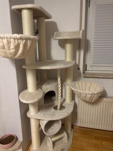 HAPPYPET Großer Kratzbaum Stabil 'Parker' 171 cm - 11 cm Stämme, Große Liegemulden, Kratzrolle, Kletterbaum XXL Katzenbaum für Katzen, Grau Kunden-Foto 8