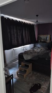 1x 100% Verdunkelung Thermo Vorhänge Blau Blickdicht Verdunkelungsvorhang mit Ösen Einfarbige, 132*160cm Kunden-Foto 2