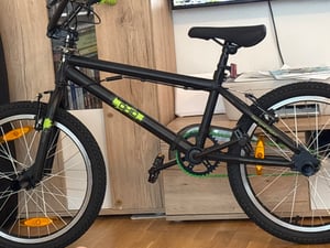 Bergsteiger Ohio 20 Zoll BMX, 360° Rotor-System, Freestyle, 4 Stahl Pegs, Kettenschutz, Freilauf Kunden-Foto 2