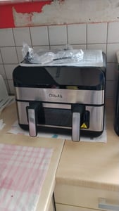 Heißluftfritteuse 9.8L Airfryer, Doppel Heissluftfritteuse 2 Kammern mit herausnehmbarem Trenner, 70 Prozent energiesparend, 8 Programme, Sichtfenster Kunden-Foto 2