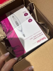 Beurer elektrische Nagelfeile Manikuere Pedikuere Set 7 Aufsaetze helles Design Pflege Kunden-Foto 3