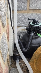 Impianto di filtrazione a sabbia Tillvex per piscina con timer 10 m³/h, incl. 800 g di sfere filtranti bianco/arancione | Impianto di filtrazione con valvola a 7 vie e adattatore 2 in 1 Ø 32 mm - 38 mm | Filtro per piscina con manometro | Filtro a sabbia per piscine Foto del cliente 1