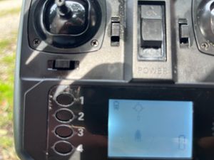 GPS Angelkoederboot 500m Ferngesteuertes Koederboot Dual Motor Fish Finder 2KG Ladeunterstuetzung Automatische Kreuzfahrt/Rueckkehr/Routenkorrektur mit Nachtlicht-Blinker zum Angeln Kunden-Foto 1