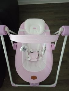 KIDIZ® Babywippe Babyschaukel mit 5 Geschwindigkeitseinstellungen zusammenklappbarer Baby Wippe Schaukel Babyhochstuhl mit Spielbogen Spielzeugen 5 beruhigende Naturgeräusche neugeborene Kunden-Foto 1