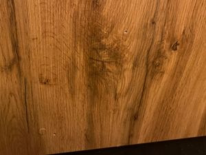 Masseno Schiebetürenschrank ORRA 250/205/60 cm Kleiderschrank mit Spiegel und Lamellen, 4 Schubladen Schlafzimmer Schrank 3-türig Eiche Artisan + Schwarz Kunden-Foto 3
