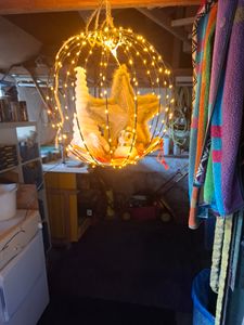 Závěsná světelná koule pro venkovní použití 40 cm s časovačem a síťovou zástrčkou - 240 LED - Zahradní dekorativní světlo extra teplá bílá osvětlené drátem Fotografie od zákazníka č. 4