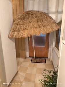 Hawaii Sonnenschirm Strandschirm Gartnschirm rund Ø1,6m Braun knickbar Kunden-Foto 1