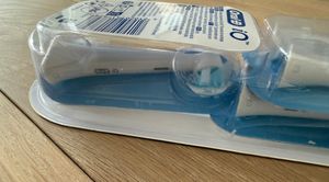 Oral B Aufsteckbürsten Zahnpflege iO Ultimative Reinigung Ersatzbürsten 8 Stück Kunden-Foto 1