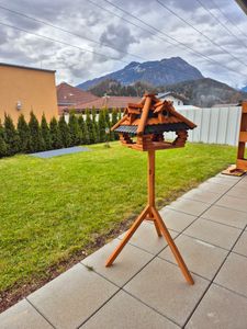 Vogelhaus BIRD OASIS mit Ständer Vogelfutterhaus Futterhaus Vogel Haus Holz Kunden-Foto 6