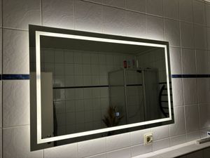 Badspiegel mit Beleuchtung LED 80x60 cm Beschlagfrei Wandschalter LED Spiegel Kunden-Foto 1