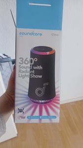 Enceinte Bluetooth Soundcore Glow, 30W, son 360°, noir, 18 heures d'autonomie Photo du client 1