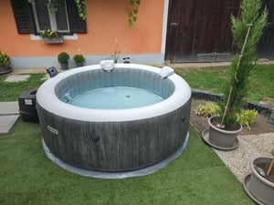Intex PureSpa Greywood Deluxe, 795 l, 4 Person(en), Rund, Blasenmassage, Grau, 40 °C Kunden-Foto 1