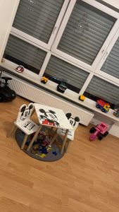 Disney Set Classic Mickey Kindersitzgruppe Tisch Mit Stühlen Beige  Beige One Size Kunden-Foto 2