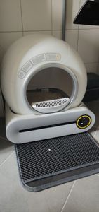 Merax Intelligente Katzentoilette mit App-Steuerung 68L, Selbstreinigend, 8L Abfallbehälter, Infrarot-Sicherheit, Aromabox, leise, kindersicher, Weiß Kunden-Foto 1