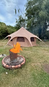VEVOR Glockenzelt 3 x 2 m Jurten Zelt TC-Baumwolle und robusten Eisenstangen mit einer PVC-Bodenplane Campingzelt 4 Personen Familienzelt 8 Fenster Gruppenzelt für Outdoor-Abenteuer Kunden-Foto 1