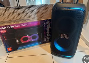 JBL Partylautsprecher, 240W RMS, Bluetooth, Lichtshow, Rollen, schwarz, 1 Stk. Kunden-Foto 1