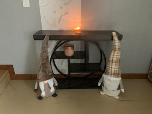 Konzolový stolík Tribesigns, 105 cm, industriálny 4-poschodový rozkladací stolík, predsieňový stolík s okrúhlou základňou, úzky akcentový stolík do predsiene z dreva, antracitovo čierny Fotografia od zákazníka č. 9