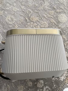Russell Hobbs Bronte 6 2 fetta/e 980 W Oro, Colore della pietra Foto del cliente 1
