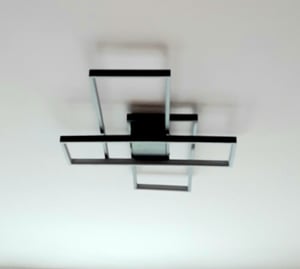 LED-Deckenlampe schwarz 90×60 cm, moderne Deckenlampe mit 3 ineinandergreifenden Rechtecken, dimmbar 3000–6500K, Fernbedienung & App, smarte LED-Decke Kunden-Foto 1