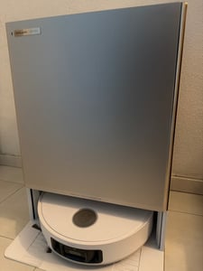 Robot odkurzający Dreame Matrix 10 Pro z funkcją mycia, siła ssania 30 kPa, AI RGB, laser 3D, samoczyszczenie w temperaturze 100°C, system 0-Tangle, stacja wymiany mopa, kolor biały Zdjęcie produktu od klienta nr 1