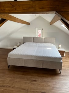 Chilly Möbel Design Bett Modero - Polsterbett mit Bettkasten, Lattenrost und Kopfteil 200x200 cm / Metallrahmen / Neve / Beige Kunden-Foto 1