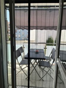 Sekey 70x200cm Magnet Fliegengitter Tür Vorhang für Holz, Eisen, Aluminium Türen und Balkon. Einfache Installation Schwarz Kunden-Foto 23