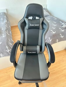 Hiazurm Gaming Stuhl,Bürostuhl Ergonomischer Gaming Sessel mit Lendenwirbelstütze Fußstütze, gepolstert,Kopfkissen Gaming Stuhl, 150kg Gaming Chair Kunden-Foto 1