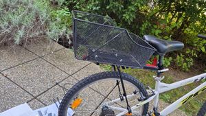 OMNA | Hliníkový zadný nosič - univerzálny - 50 kg - Ľahký a robustný - Ideálny na výlety na bicykli Fotografia od zákazníka č. 4