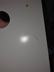 Table de maquillage AODEMOKO avec miroir et prises électriques, éclairage LED. Dispose de 7 tiroirs et 8 compartiments de rangement. Luminosité réglable, étagères ajustables, couleur blanche Photo du client 1
