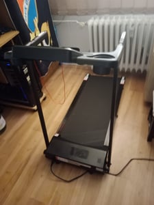 Klappbares Laufbänder – 4-in-1-Elektrolaufband - Mit App und Bluetooth - 1–12 km/h einstellbar -  Motor 3,0 PS - Fläche 39 x103 cm - ultrakompakt - Bi Kunden-Foto 1