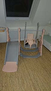 REMZETTA 4-in-1 Kinderspielplatz mit Rutsche, Schaukel, Leiter und Basketballkorb, Multifunktionaler Spielturm aus HDPE für Kinder von 1-6 Jahren Kunden-Foto 1