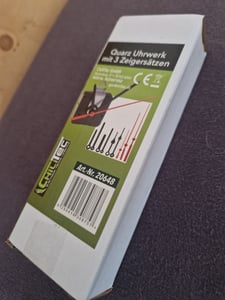 Mechanizm kwarcowy ChiliTec z 3 zestawami plastikowych wskazówek Zdjęcie produktu od klienta nr 3