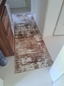 Floordirekt Teppichläufer Ravena – Moderner Läufer, rutschhemmende Gel-Rückseite, Strapazierfähig & Pflegeleicht – Anthrazit, 80x450 cm Kunden-Foto 1