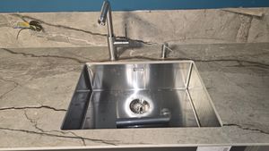 Solido 3D-Spüle CAPP74R10 Edelstahl Spülbecken - Integral-Siebkorbüberlaufventil - 780x440mm Kunden-Foto 1