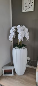 Weiß Künstliche Orchidee Kaskaden Blumenstrauß im Weiß Topf, ca. 125 cm Hoch, gummierte Blumen, 5 Triebe Heimbüro Dekoration Kunden-Foto 1