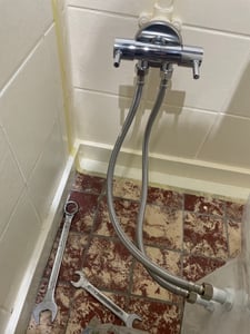 tecuro Sanitär Verbindungsschlauch 3/8 ÜWM x 3/8 ÜWM x 150 mm - KTW-A- DVGW Kunden-Foto 1