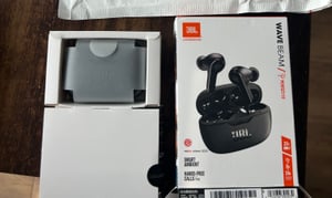 JBL Wave Beam Kabellose In-Ear-Kopfhörer mit Bluetooth 5.2, IP54, IPX2, Weiß Kunden-Foto 1