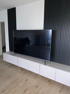 Idohome TV Lowboard Angel 200 cm blanc mat - Armoire TV avec éclairage LED, armoire TV sur pieds métalliques dorés, meuble média, Push-to-Open Photo du client 1