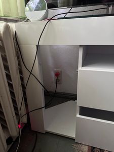 Dripex TV Lowboard Armoire d'angle Board Table TV Commode d'angle Blanc brillant avec éclairage LED Photo du client 3