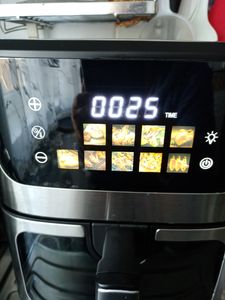 Heißluftfritteuse 6.5L, Friteuse Heissluft 1800 W, Heissluftfriteuse 10 Programmen, Warmhalten, für 6-10 Personen, Air Fryer, Airfryer, Retoo Kunden-Foto 3