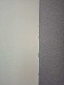 Schwebetürenschrank Kleiderschrank Schrank 203cm Weiß/Weiß semigloss mit Spiegel und Zierleisten Pola 35 Kunden-Foto 2