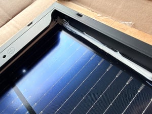 Solarpanel 500W Bifazial Glas-Glas N-Type – Solarmodul Full Black 40V für Balkonkraftwerk / Photovoltaikanlage (2 Stück) Solakon® Kunden-Foto 1