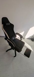 PLAYER Gaming Stuhl Ergonomischer Gaming Sessel Schreibtischstuhl PC Gamer Racing Stuhl mit Stoffoberfläche, Federsitzkissen, Verbindungsarmlehnen Kunden-Foto 34