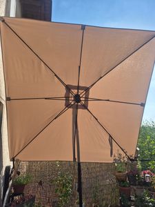 tillvex® Alu Sonnenschirm Rechteckig Ø 330 cm Anthrazit + Abdeckung mit Kurbel | Ampelschirm Eckig mit Ständer & Windschutz | Gartenschirm UV-Schutz Aluminium | Kurbelschirm Marktschirm wasserdicht 360° drehbar Kunden-Foto 1